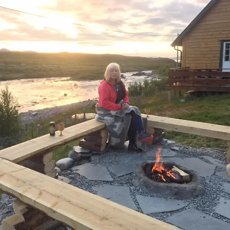 Landhuis Modern Turf House Kokelv